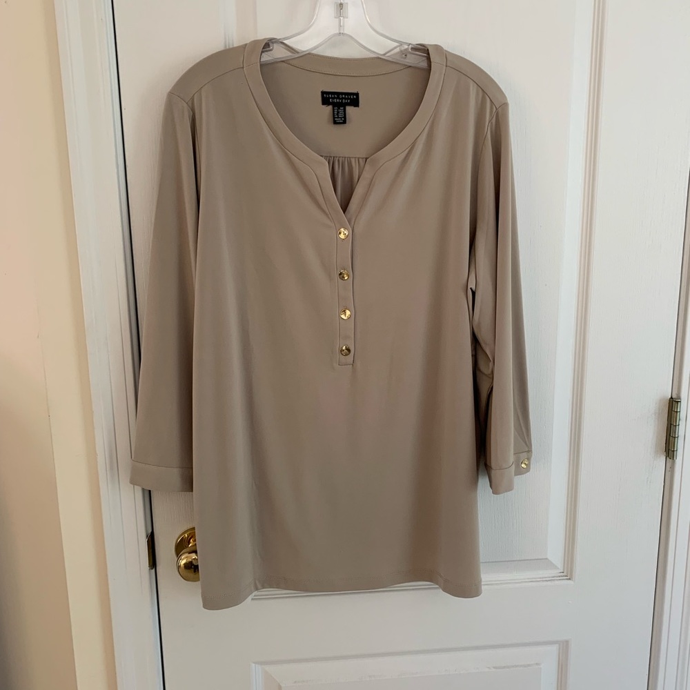 Susan Graver Every Day top